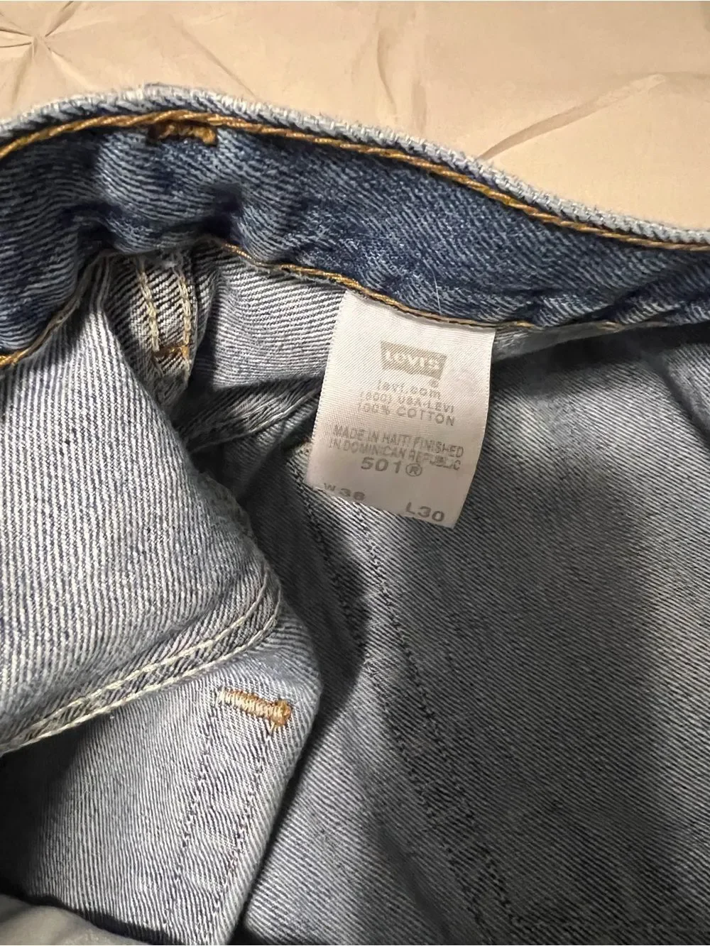 Levi's Straight Fit Men's Jeans in Blue Denim
